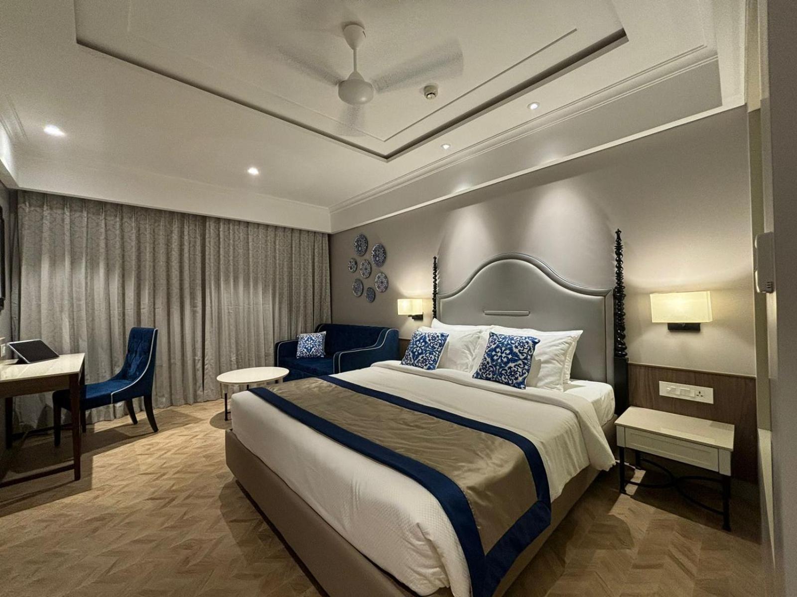 Meritas Auberge Calangute Goa Bagian luar foto