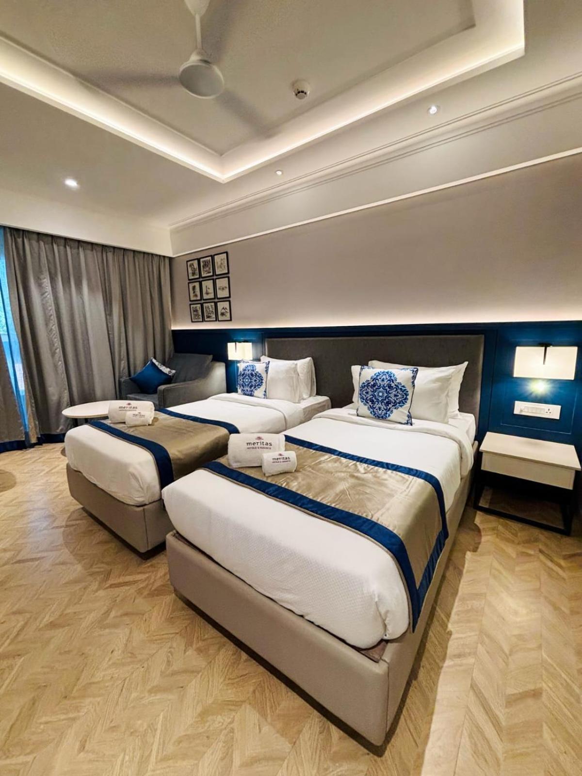 Meritas Auberge Calangute Goa Bagian luar foto